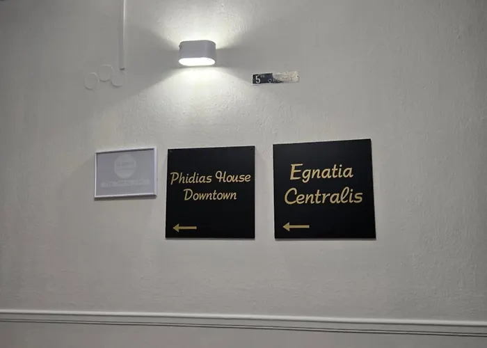 Egnatia Centralis דירה *